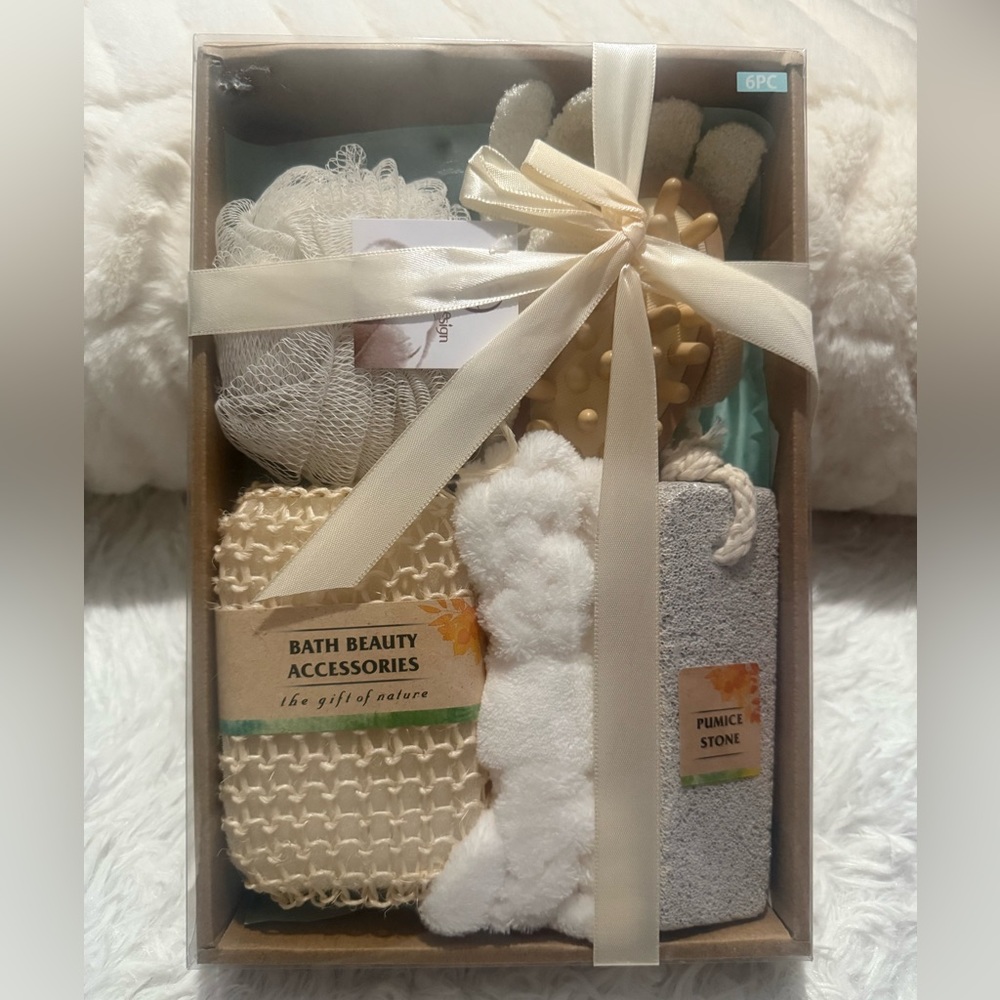 6 pcs Bath Gift Set